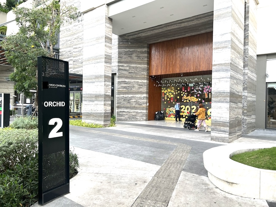 Bảng chỉ dẫn to&agrave; th&aacute;p Orchid 2