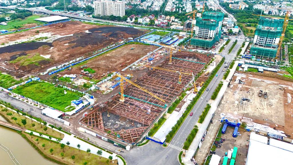 Tiến độ thi công tháng 12/2025 Lumiere Midtown đang múc hầm