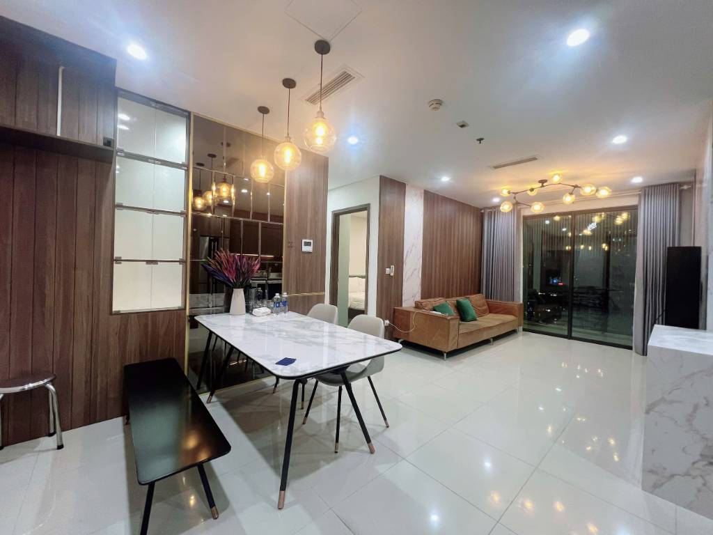 Cho thuê Căn hộ chung cư tại Hà Đô Centrosa Garden - 2 phòng ngủ, 87m²