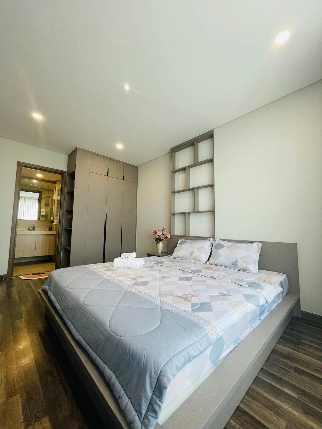 Cho thuê Căn hộ chung cư tại Hà Đô Centrosa Garden - 1 phòng ngủ, 57m²