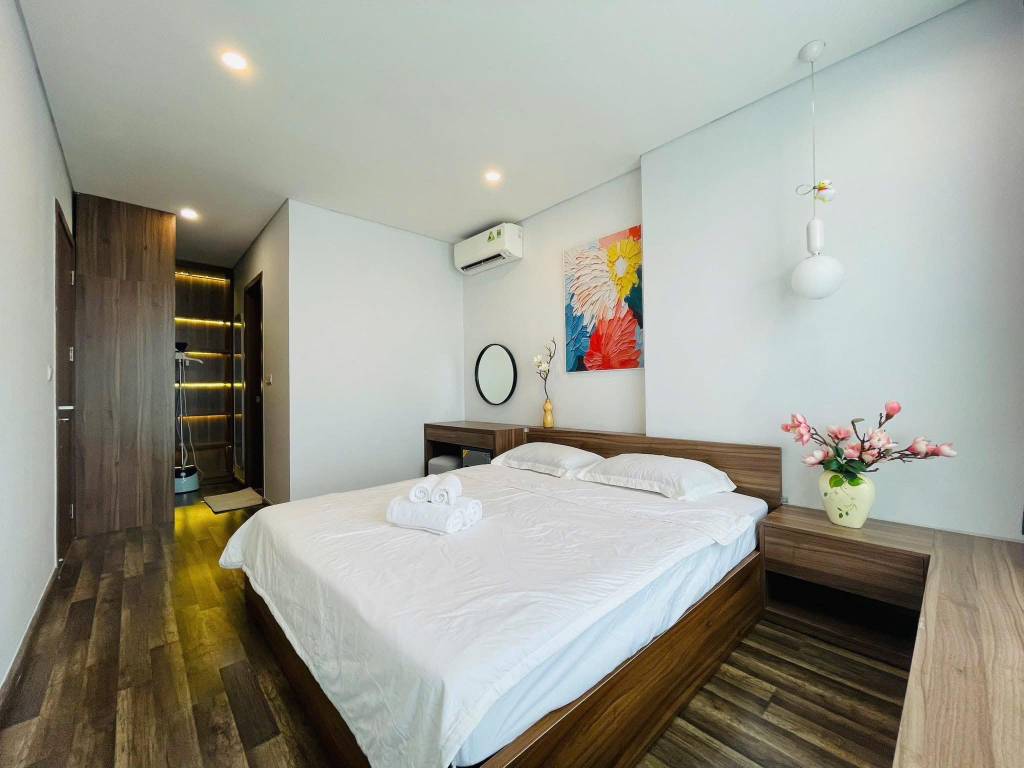 Cho thuê Căn hộ chung cư tại Hà Đô Centrosa Garden - 2 phòng ngủ, 87m²