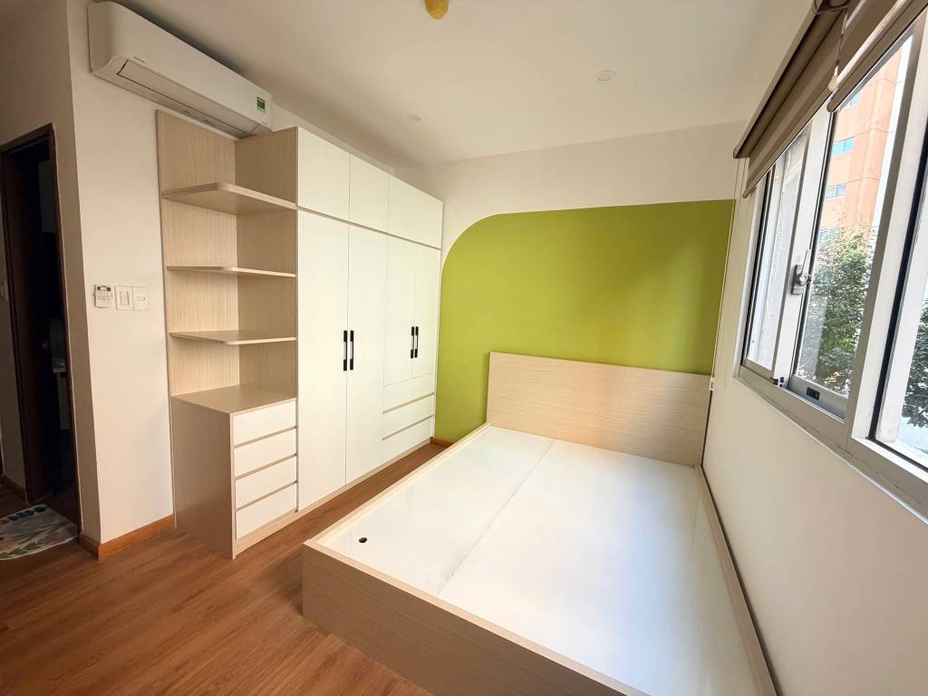 Bán Căn hộ chung cư tại Celadon City - 2 phòng ngủ, 70m²