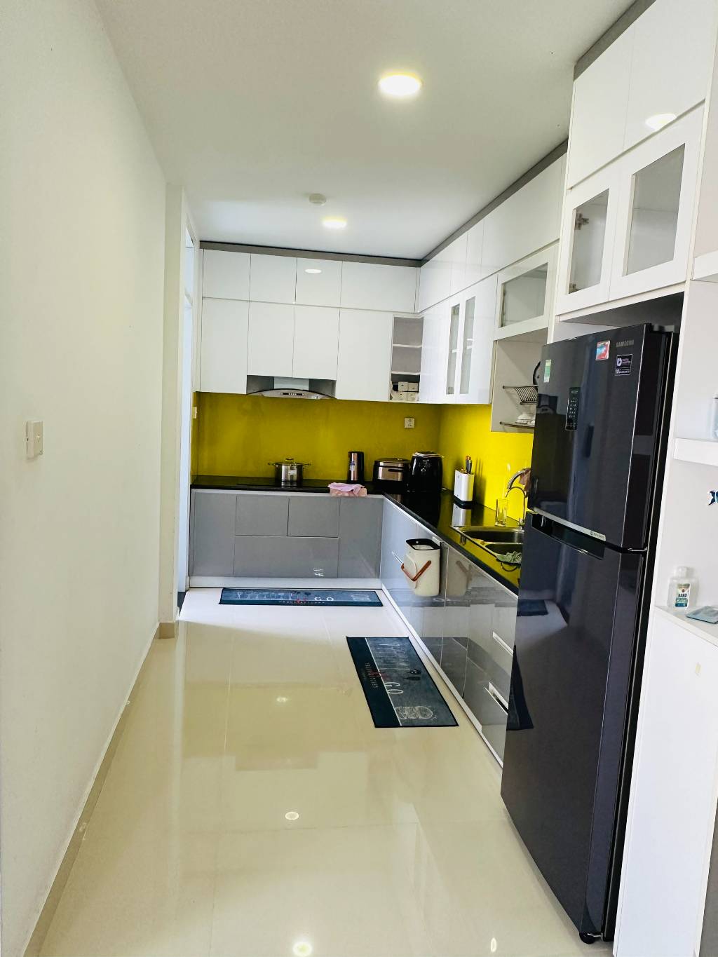 Bếp của Căn hộ chung cư Bán tại Valéo Đầm Sen