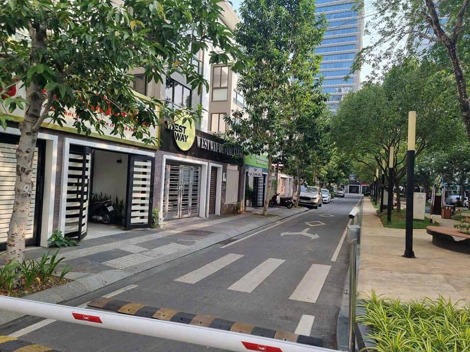 đường trước nhà của Biệt thự, liền kề Bán tại Hà Đô Centrosa Garden