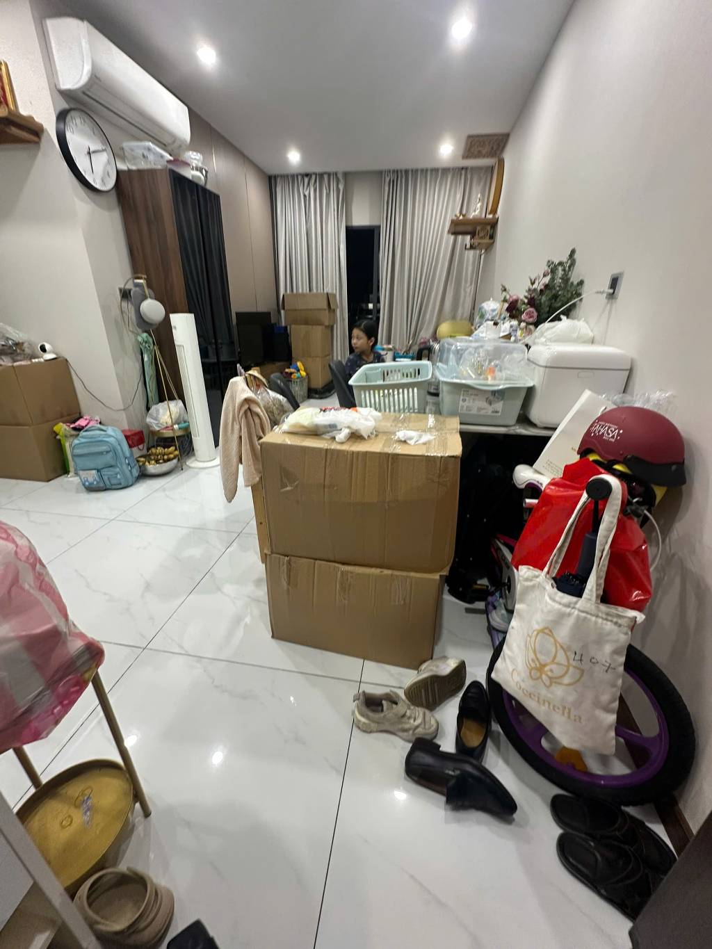 Phòng khách của Căn hộ chung cư Bán tại ResGreen Tower