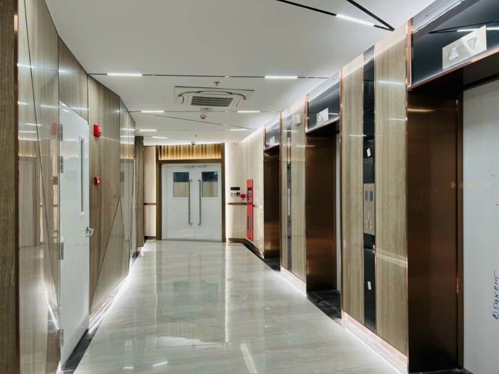 Thang máy của Căn hộ chung cư Bán tại Celadon City