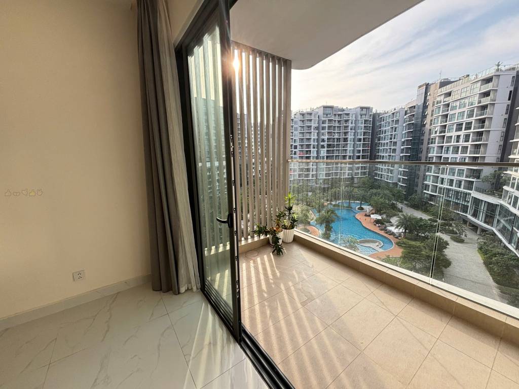 Ban công + view của Căn hộ chung cư Bán tại Celadon City