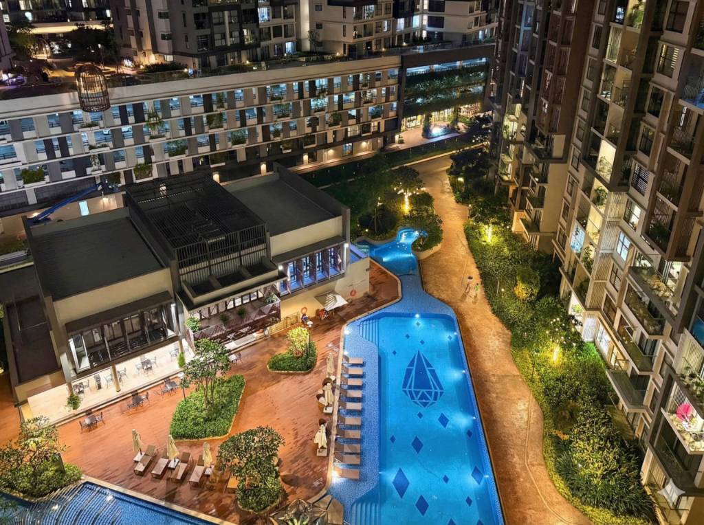 View từ ban công của Căn hộ chung cư Cho thuê tại Celadon City